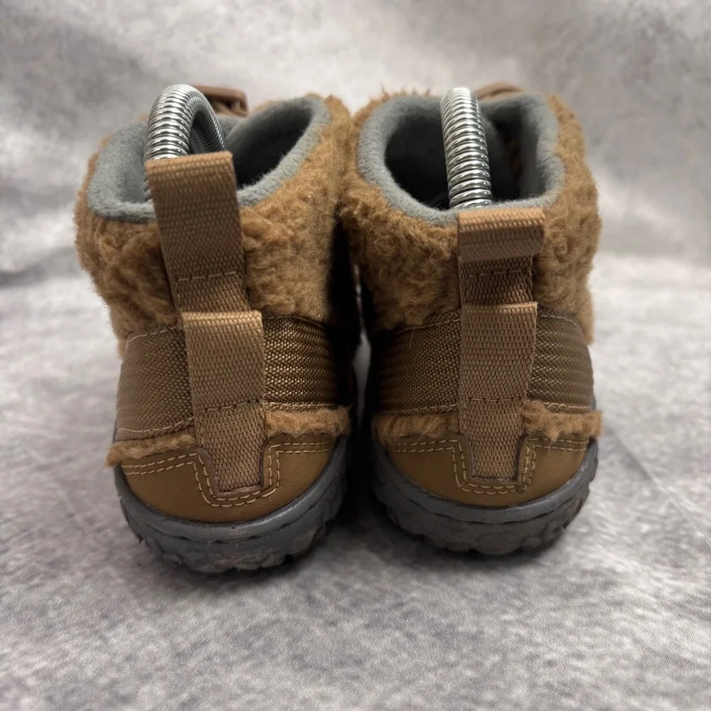 CHACO Ramble Fluff Boot Bootie Brown Sherpa Youth Boys 4‎ Fuzzy Warm